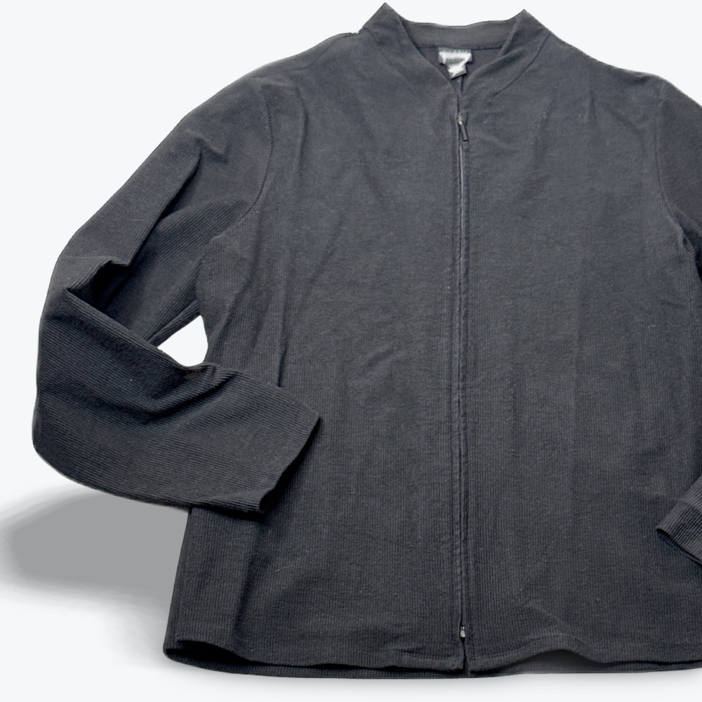 Eileen Fisher Jacket‎ Black Ribbed Zip Front Mock Neck Womens XL
Quiet Luxury